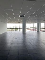 Woodlands Avenue 5 (D25), Office #568698301